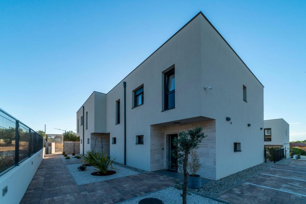 Pinna Residence - Datul พูลา ภายนอก รูปภาพ